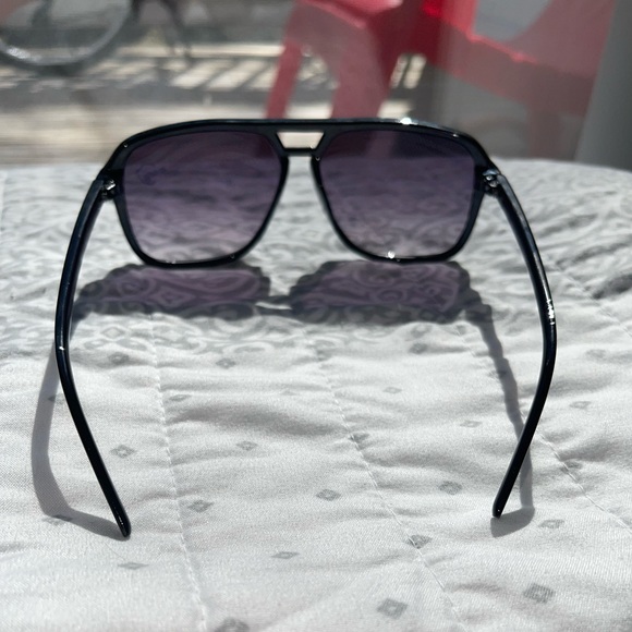 Ambassador Brand Sunglasses - Black/purple aviator - Picture 9 of 9